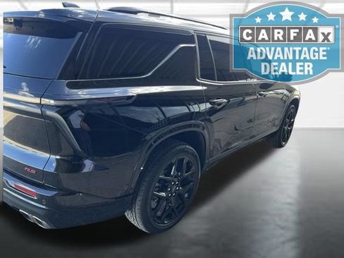 Used 2025 Chevrolet Traverse RS w/ LPO, Floor Liner Package FWD image 6