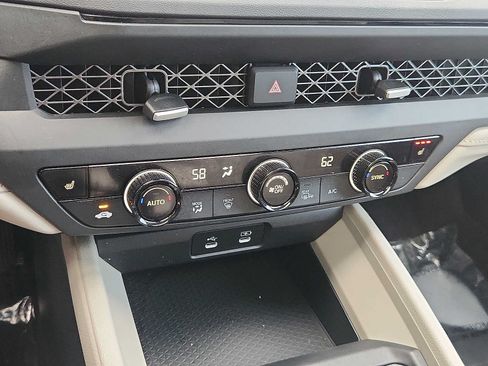 Used 2024 Honda Accord EX image 15