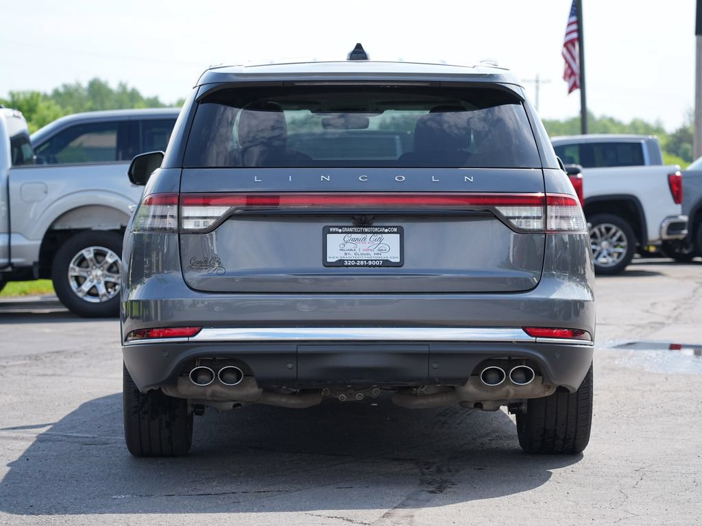 Used 2025 Lincoln Aviator Reserve w/ Illumination Package AWD/4WD image 4
