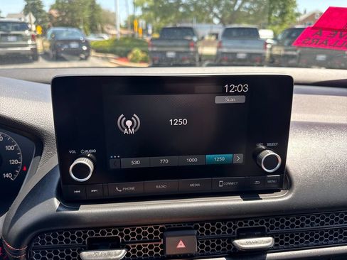Certified 2024 Honda HR-V Sport image 32