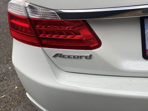 Used 2014 Honda Accord EX-L image 10
