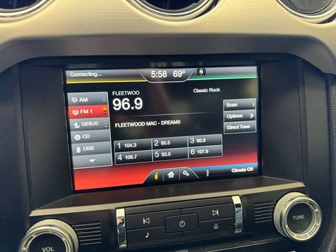 Used 2015 Ford Mustang GT Premium RWD image 28