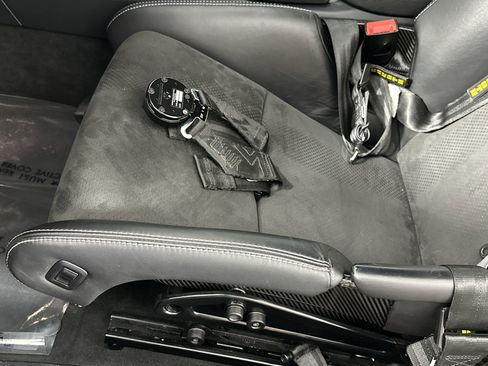 Used 2019 Porsche 911 GT3 RS image 12