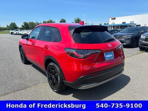 Certified 2026 Honda HR-V Sport image 3
