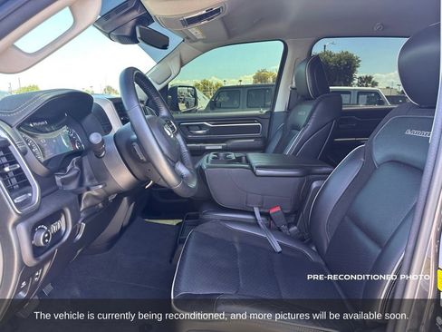 Used 2022 RAM 1500 Laramie AWD/4WD image 11