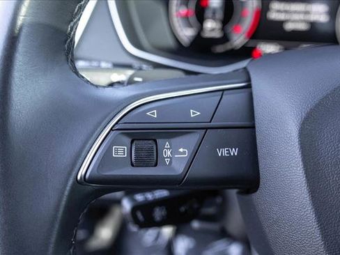 Used 2025 Audi Q5 2.0T Premium image 14