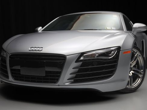 Used 2009 Audi R8 V8 image 17
