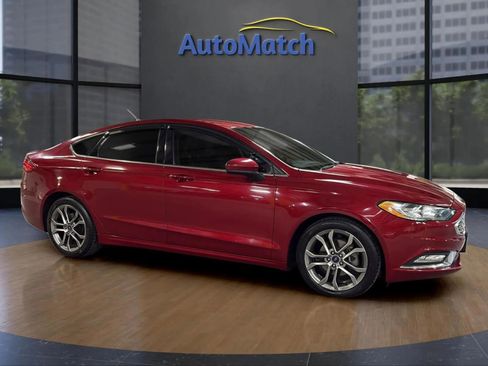 Used 2017 Ford Fusion SE w/ Equipment Group 201A image 14