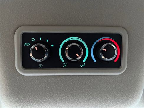 Used 2017 Chevrolet Express 3500 LT w/ LT Preferred Equipment Group image 24