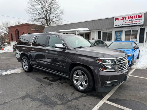 Used 2015 Chevrolet Suburban LTZ image 1
