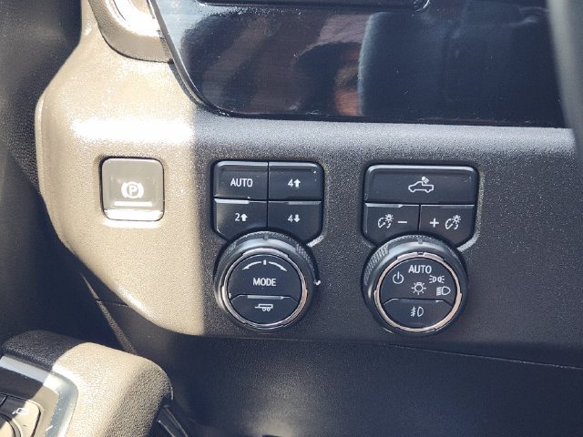 Used 2025 Chevrolet Silverado 1500 RST AWD/4WD image 22