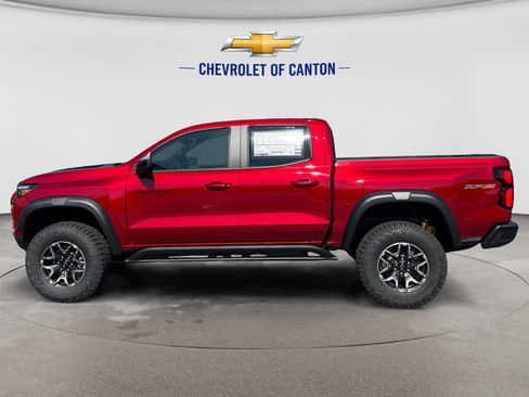 New 2026 Chevrolet Colorado ZR2 w/ Technology Package AWD/4WD image 8