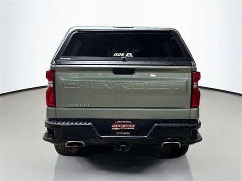 Used 2023 Chevrolet Silverado 1500 LT Trail Boss w/ Convenience Package II image 7