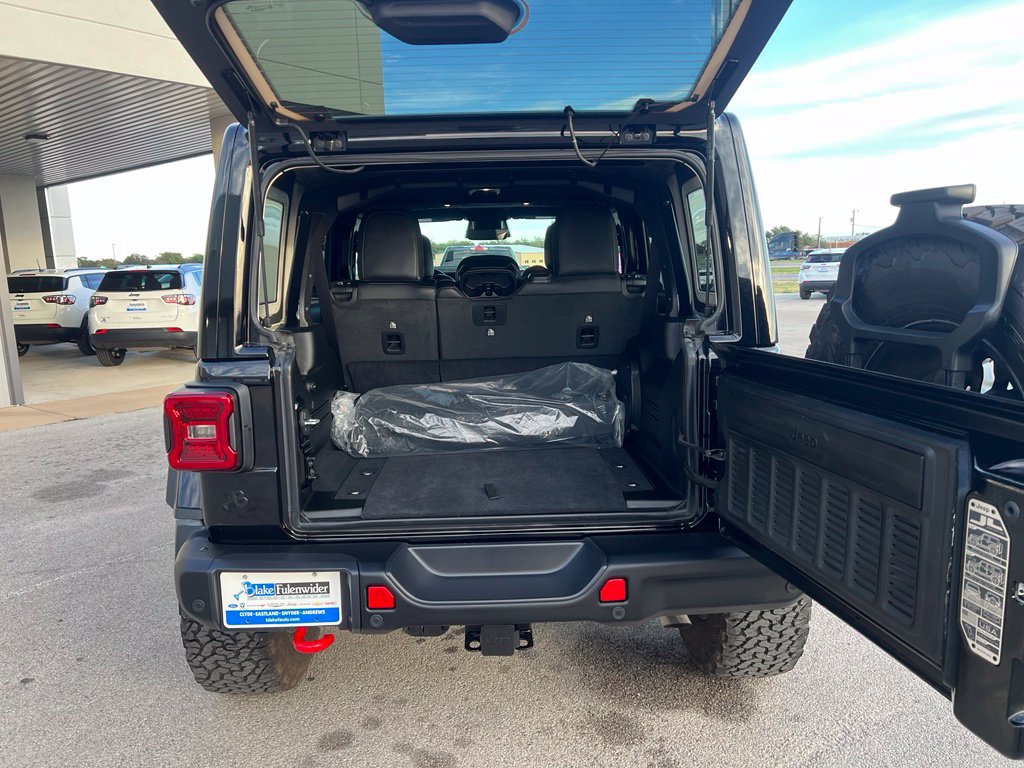 Used 2026 Jeep Wrangler Unlimited Rubicon AWD/4WD image 6