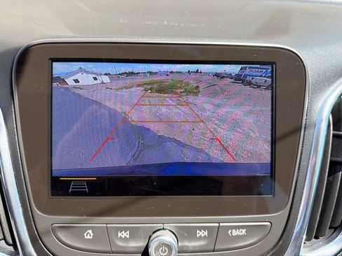 Used 2019 Chevrolet Equinox LT w/ Sun & Navigation Package AWD/4WD image 23
