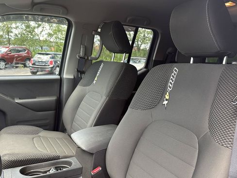 Used 2019 Nissan Frontier PRO-4X AWD/4WD image 5