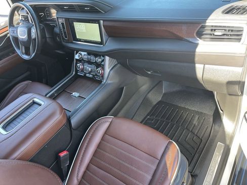 Used 2023 GMC Yukon Denali Ultimate image 30
