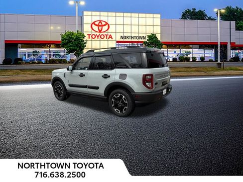 Used 2021 Ford Bronco Sport Outer Banks w/ Outer Banks Package (96D) AWD/4WD image 3