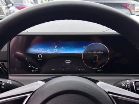 Used 2024 Kia Seltos S image 18