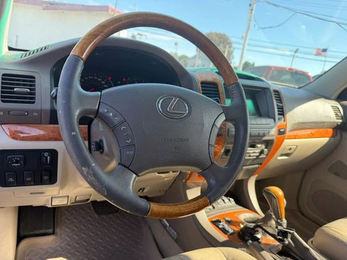 Used 2004 Lexus GX 470 AWD/4WD image 11