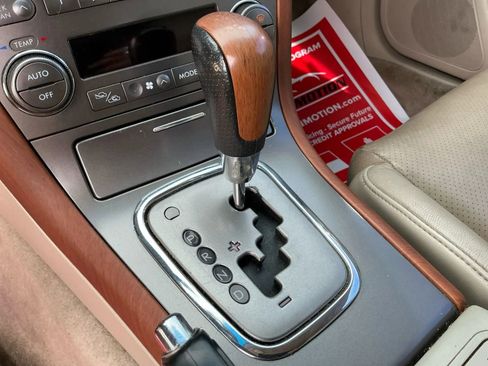 Used 2006 Subaru Outback 3.0R L.L. Bean image 32