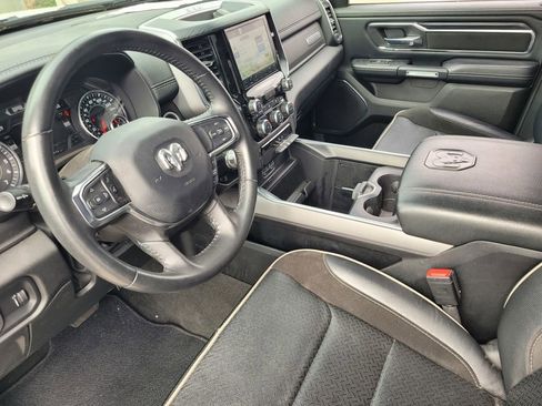 Used 2024 RAM 1500 Laramie image 18