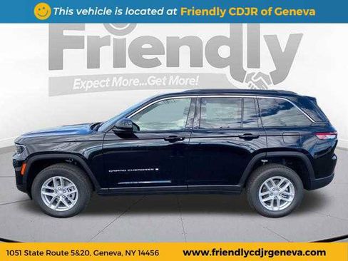 New 2025 Jeep Grand Cherokee Laredo X w/ Luxury Tech Group I image 8