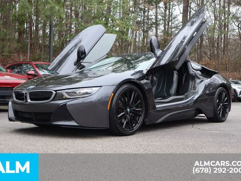 Used 2019 BMW i8 Base image 14