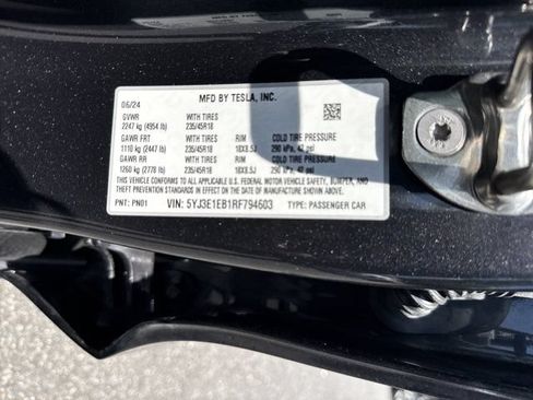 Used 2024 Tesla Model 3 Long Range AWD/4WD image 34