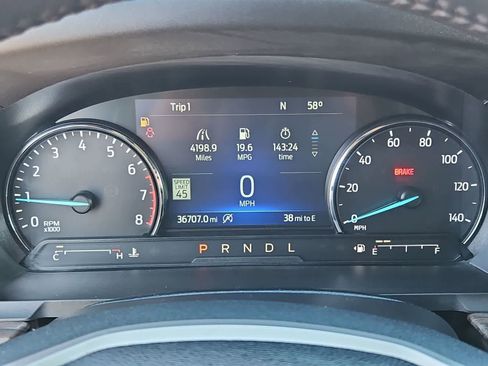 Used 2024 Ford Explorer Limited image 35