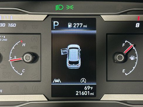 Used 2023 Hyundai Tucson SEL image 12