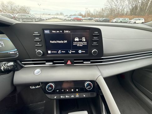 New 2026 Hyundai Elantra SEL Sport Premium FWD image 20
