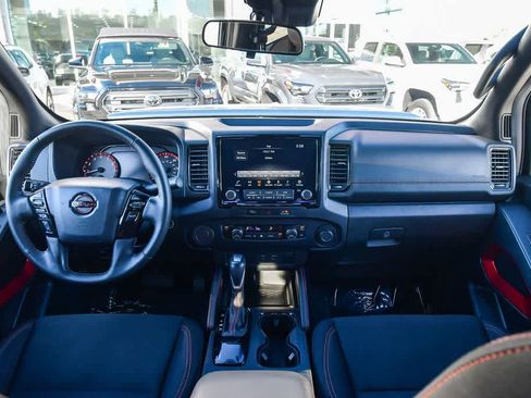 Used 2023 Nissan Frontier Pro-X w/ Tow Package image 14