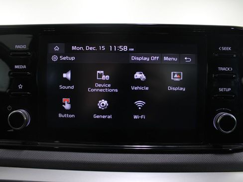 Used 2023 Kia K5 LXS image 42