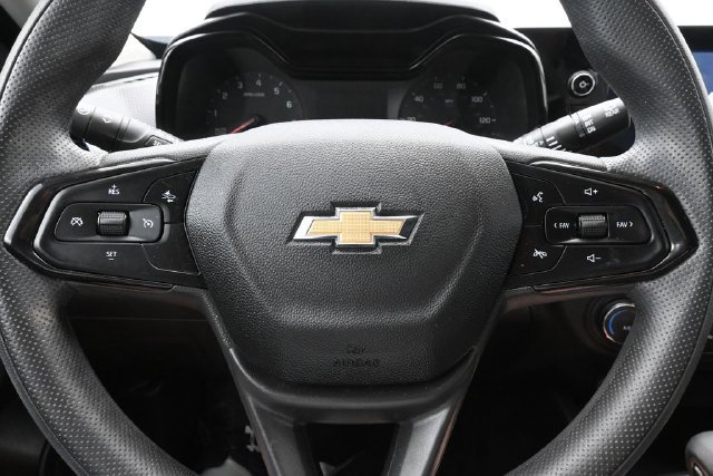 Used 2024 Chevrolet Trax LS w/ LS Convenience Package FWD image 32
