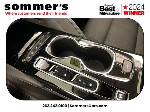 Used 2023 Buick Envision Essence image 21