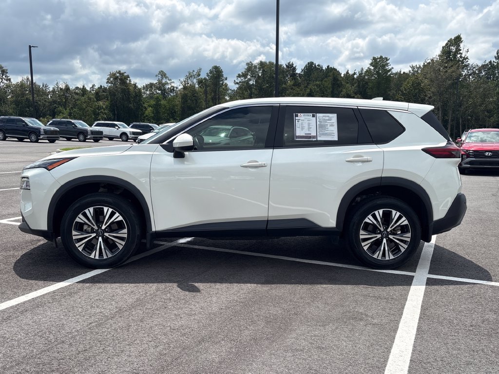 Used 2023 Nissan Rogue SV FWD image 6