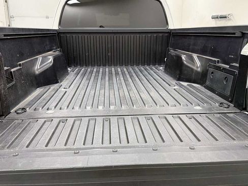 Certified 2022 Toyota Tacoma SR RWD image 27