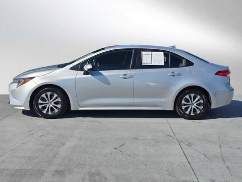 Certified 2022 Toyota Corolla LE image 6