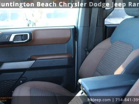 Used 2023 Ford Bronco Outer Banks image 28