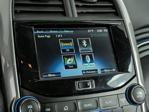 Used 2015 Chevrolet Malibu LT w/ Power Convenience Package FWD image 28