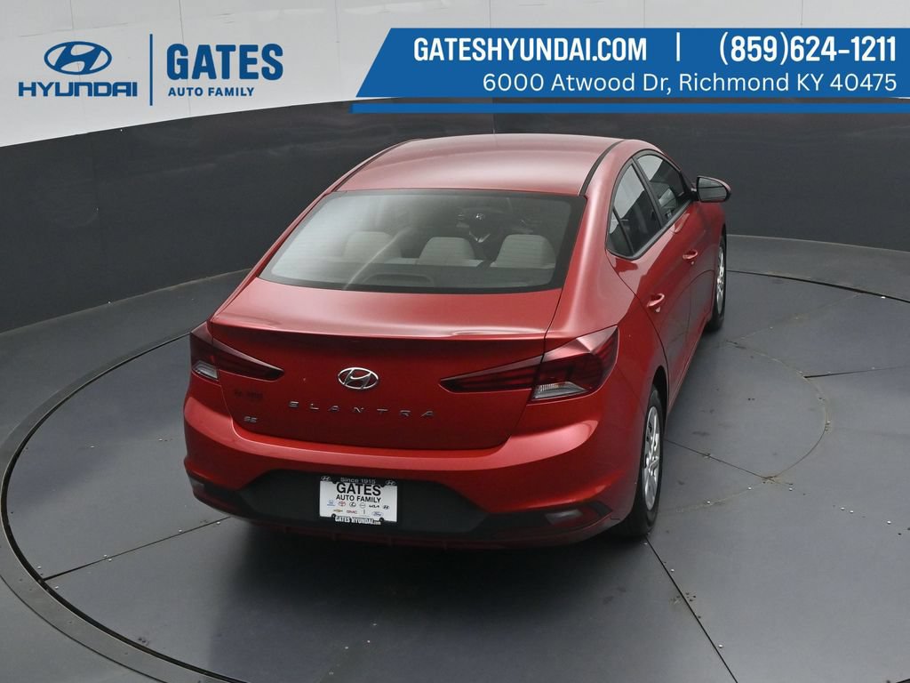 Used 2019 Hyundai Elantra SE FWD image 41