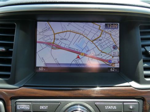 Used 2016 Nissan Pathfinder Platinum AWD/4WD image 34