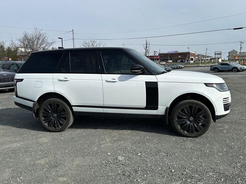 Used 2019 Land Rover Range Rover Supercharged image 9