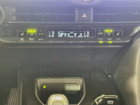 Used 2025 Toyota Crown w/ Advanced Technology Package AWD/4WD image 21