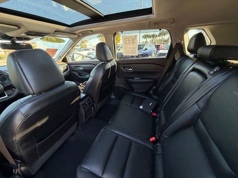 Certified 2021 Nissan Rogue SL w/ Premium Package image 26