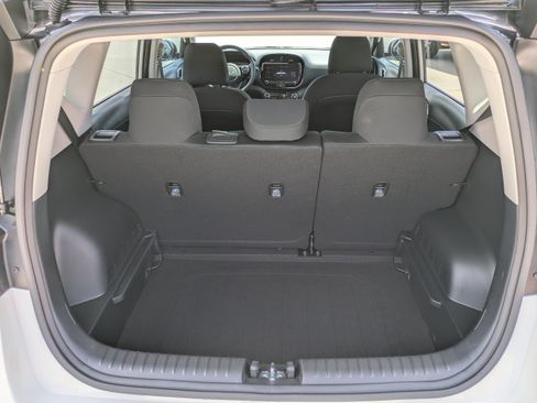 Used 2025 Kia Soul S FWD image 11
