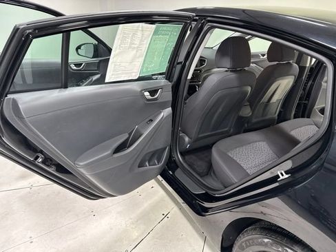 Used 2018 Hyundai Ioniq Blue FWD image 21
