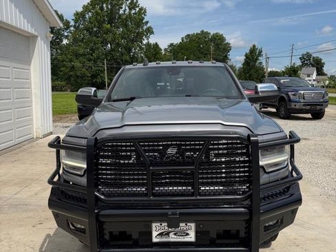 Used 2021 RAM 2500 Laramie AWD/4WD image 9