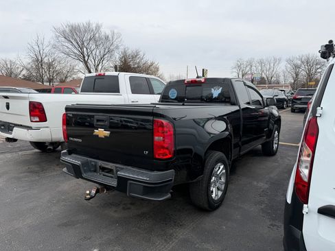 Used 2016 Chevrolet Colorado LT w/ LT Convenience Package image 3